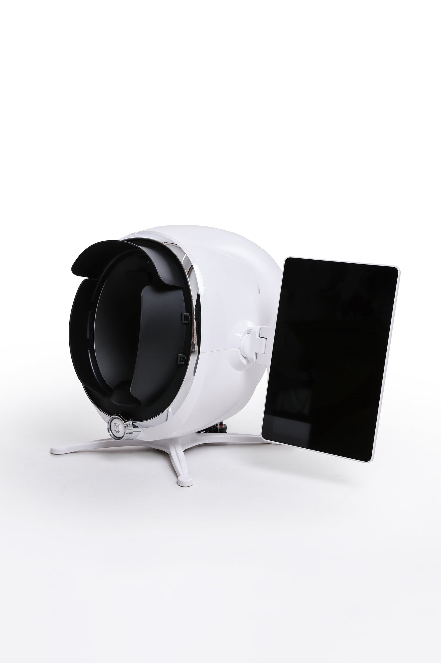 Side view of AI facial scanner with protective visor and digital screen for professional skin analysis